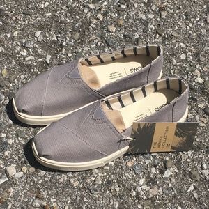 TOMS Canvas Women's Classics
